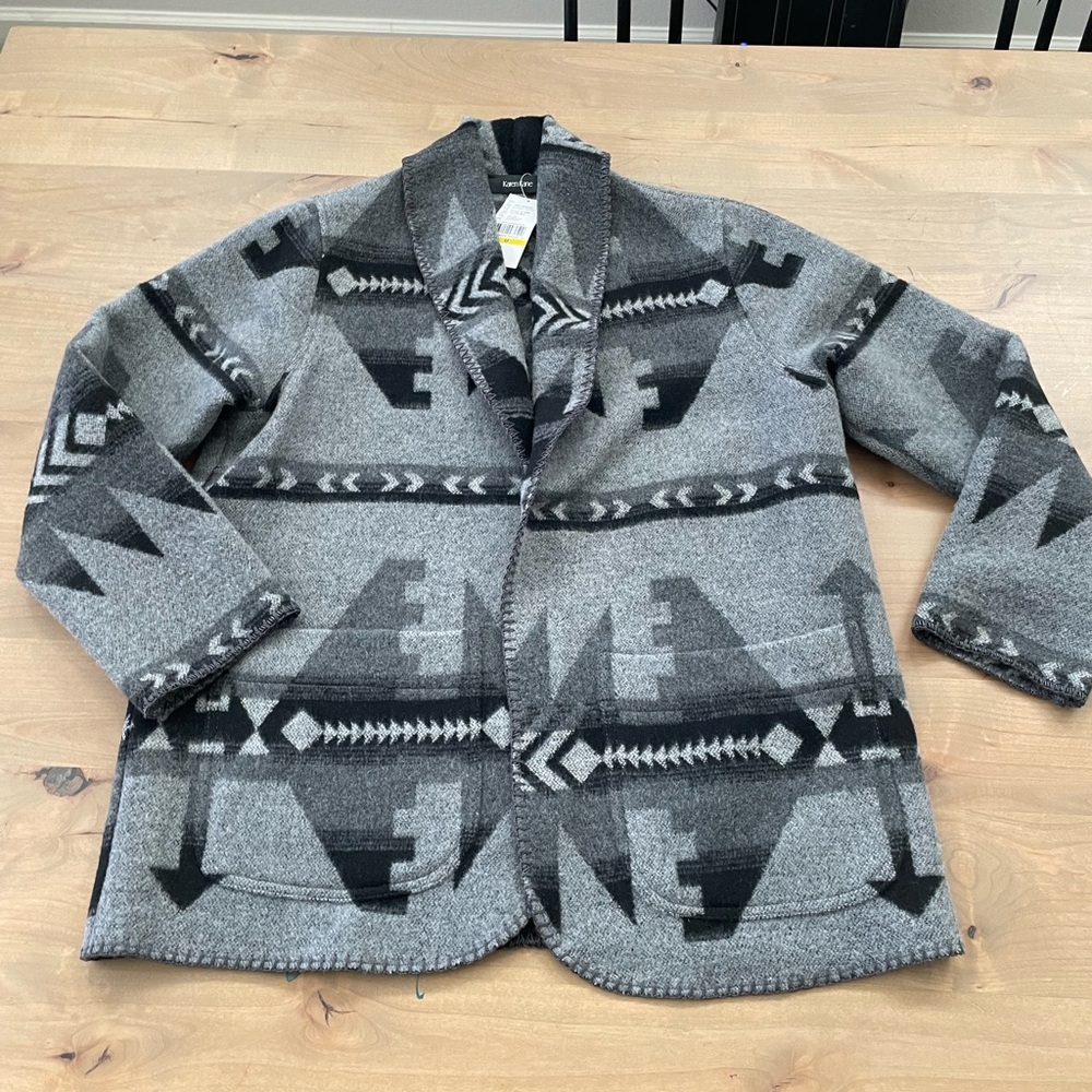 Gorgeous Aztec Print Blazer, M - Picture 2 of 7